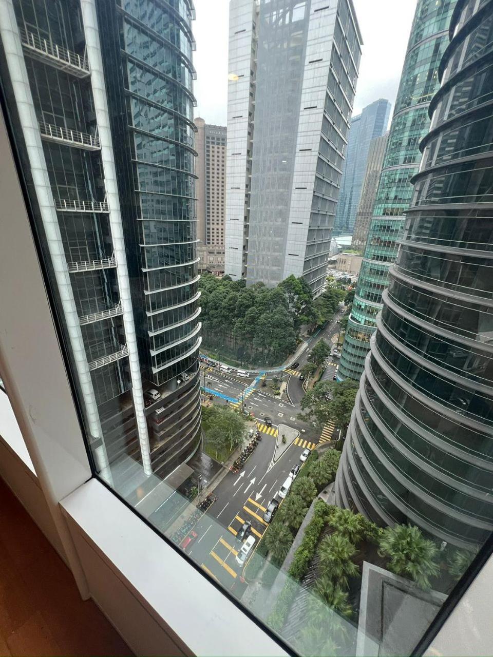 Premium Living Sky - Twin Towers Klcc 2-min Walk
